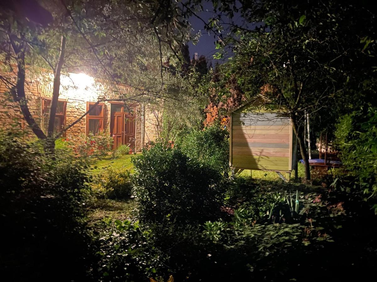 Kohaz Apartman Appartement Veszprém Buitenkant foto