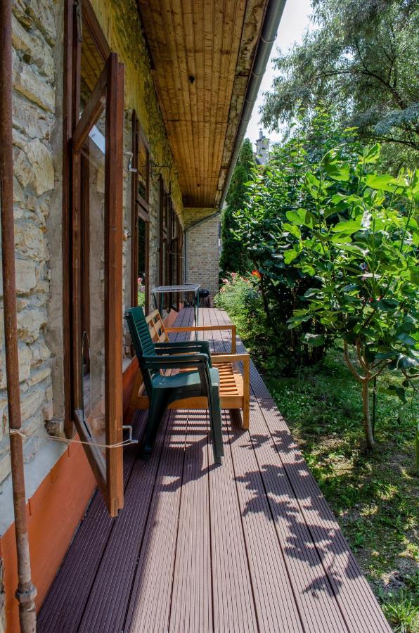 Kohaz Apartman Appartement Veszprém Buitenkant foto
